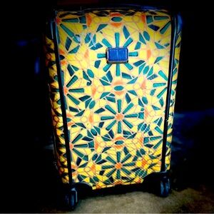 Tumi Limited Edition Hardshell Floral Carryon Rollaway suitcase